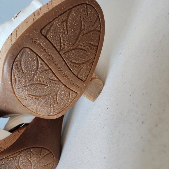 Naya Heeled Sandals "NEW" - Picture 15 of 15